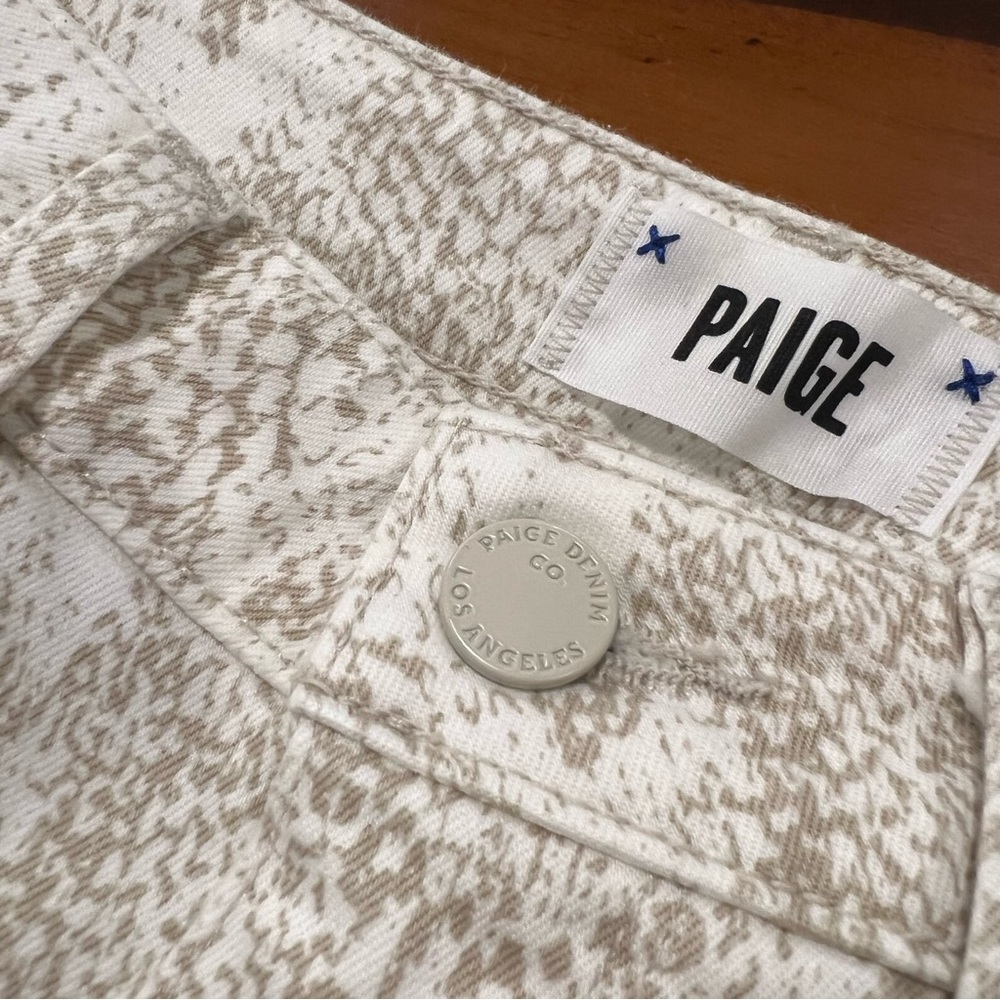 LIKE NEW PAIGE Hoxton Ultra Skinny Jean Sonoran Snakeskin Print‎ 27 White/Tan - Picture 8 of 16